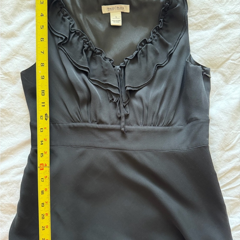Dressy sleeveless black top